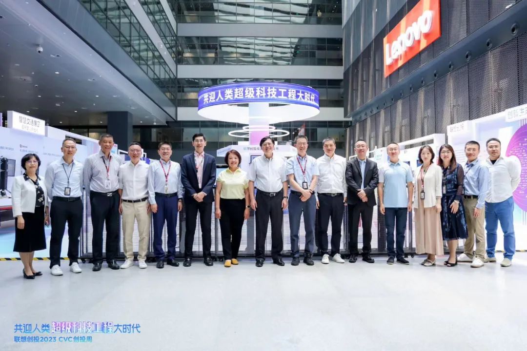 PG电子直营新品酒店机器人 | 共迎人类超级科技工程大时代